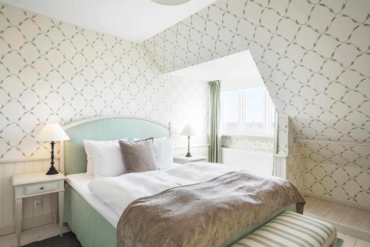 Hornbæk Hotel Bretagne מראה חיצוני תמונה